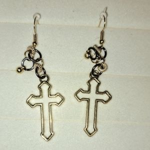 ☆Price Drop☆  Gold toned Cross Earrings
